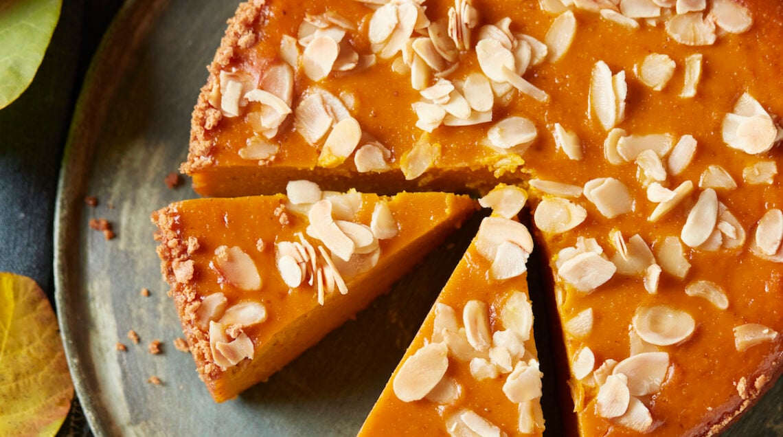 Torta alla zucca delica e polvere di amaretti - NP