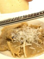 Maltagliati alla farina di castagne con fonduta leggera di Valcasotto