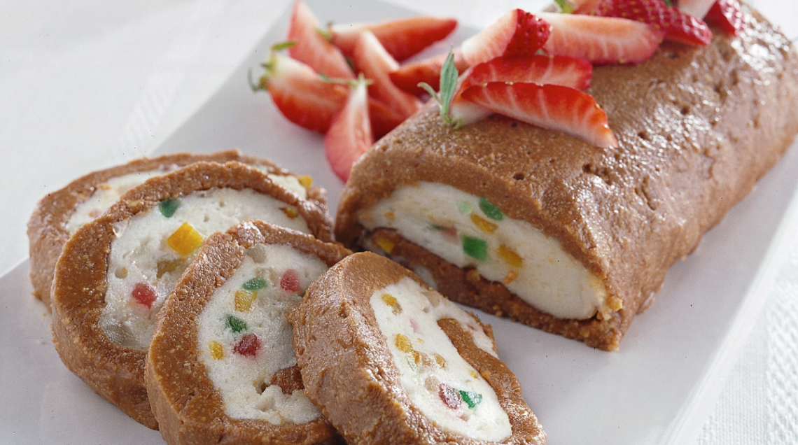 rotolo con coulis di fragole