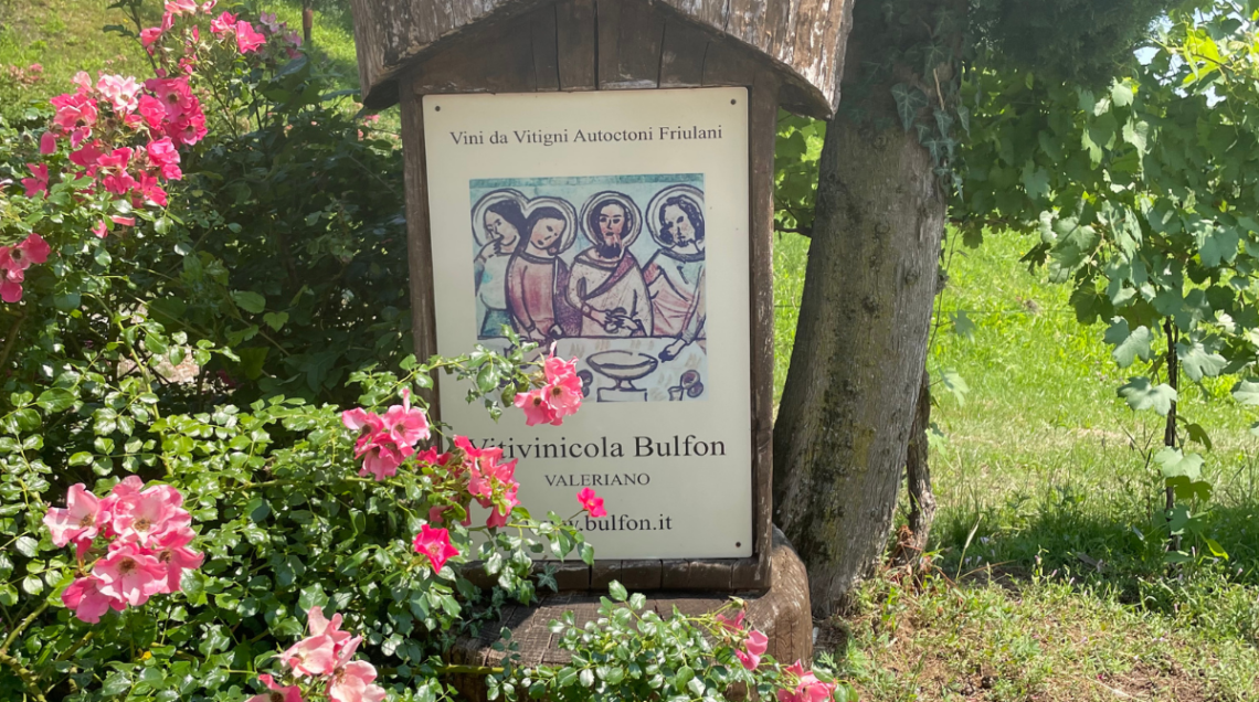 l'insegna in legno Bulfon